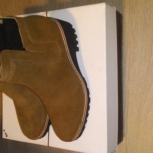 Dolce Vita Huey H20 Dk Brown Women Boots - Size 8.5